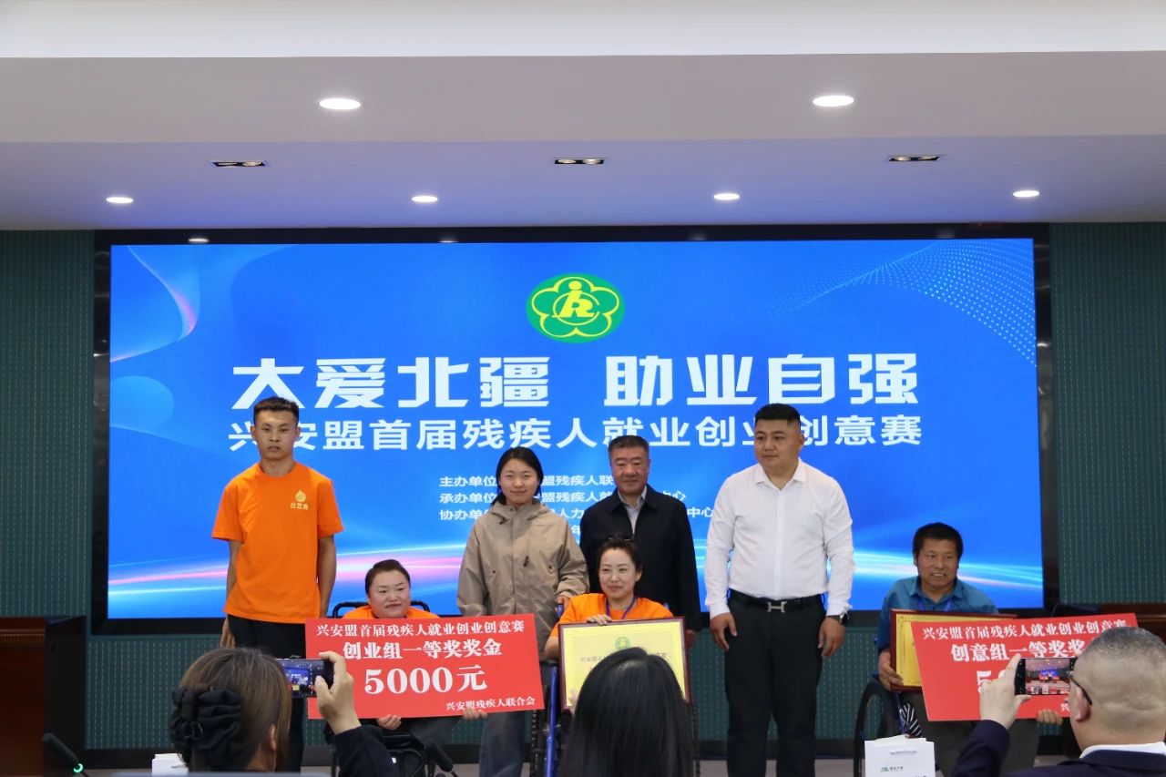 288a25582873a20076397d8eebdd8d83.jpg 288a25582873a20076397d8eebdd8d83.jpg