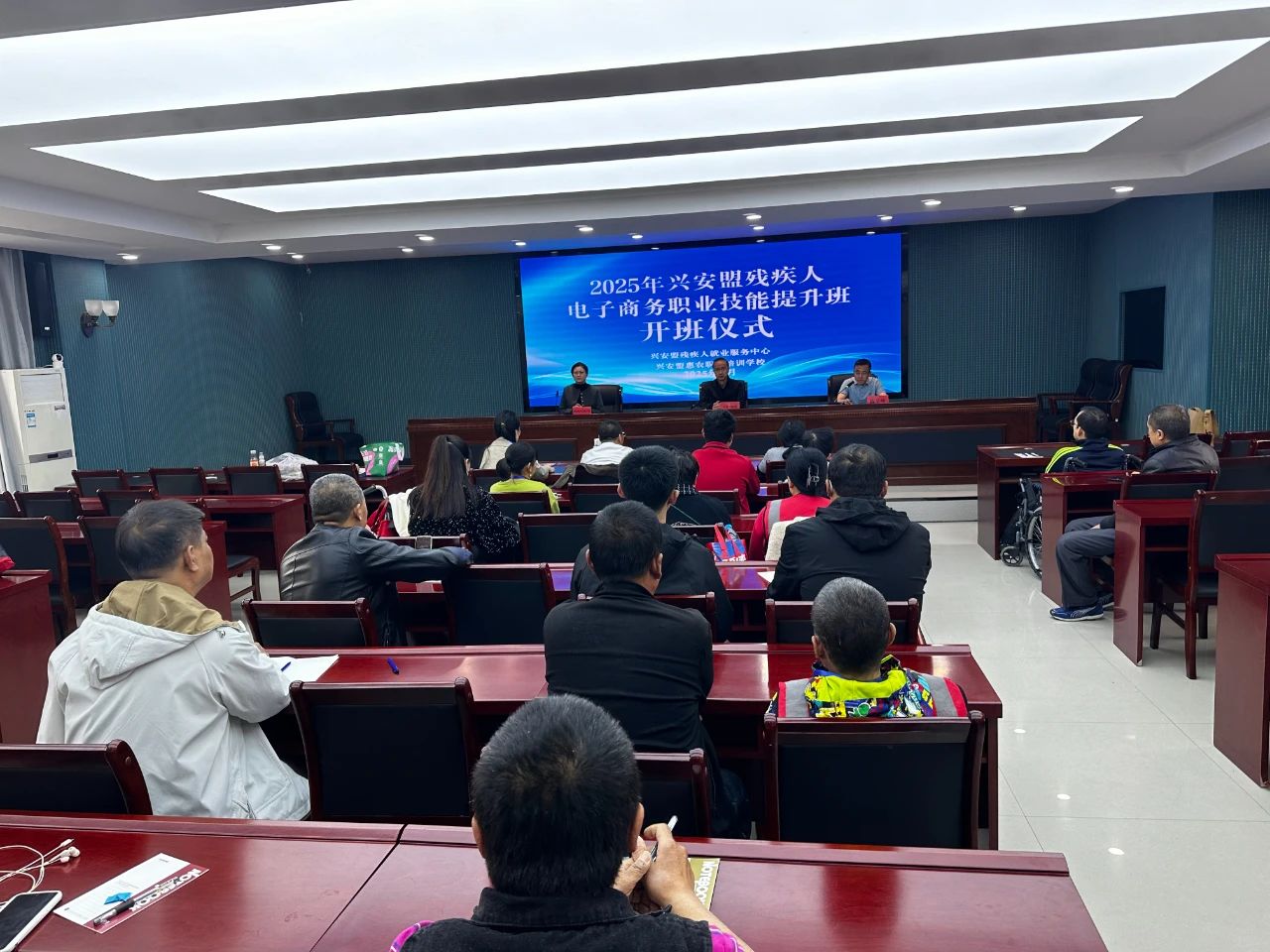 fce5c6b242b506e3492d1d3364f59682.jpg fce5c6b242b506e3492d1d3364f59682.jpg